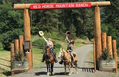 ID/Red Horse Mountain Ranch/Einfahrt