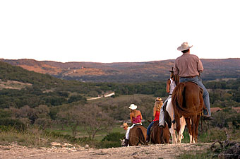 Ausritt auf der Dixie Dude Ranch, Texas - Credit: Dixie Dude Ranch