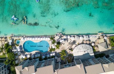 CYM/Grand Cayman/Seven Mile Beach/Grand Cayman Marriott Resort/Aussenansicht