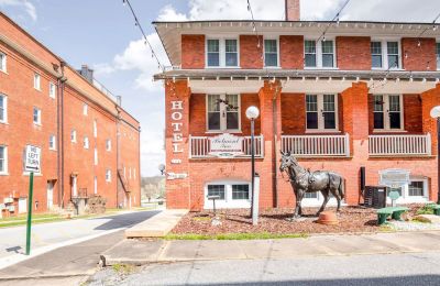 SC/Abbeville/The Belmont Inn by OYO/Aussenansicht