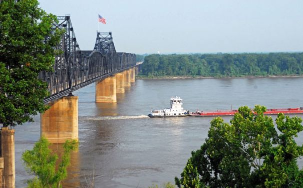 MS/Natchez/Mississippi River Bridge