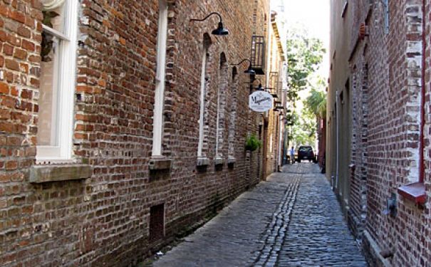 SC/Charleston/Lodge Alley