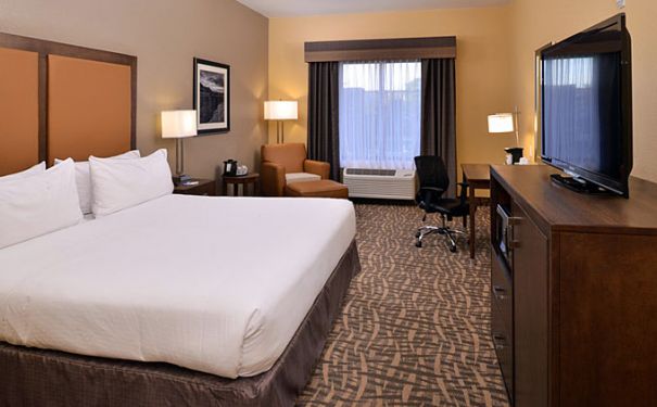 AZ/Page/Holiday Inn Express & Suites/King