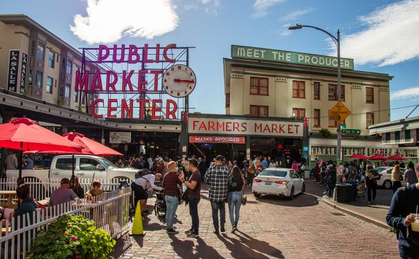 WA/Seattle/Pike Place Market/Public Market Center