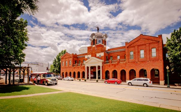 TX/Grapevine/City Hall