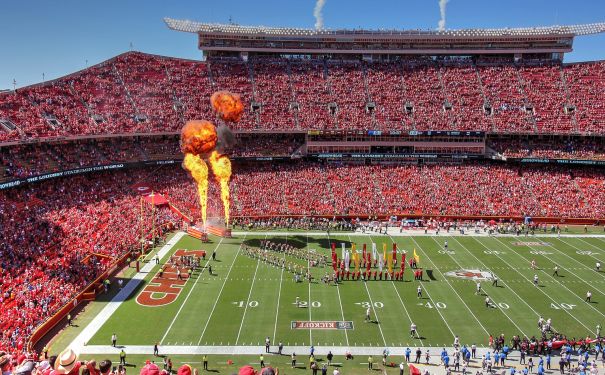 MO/Kansas City/Arowhead Stadium/Einlauf Spieler