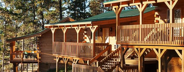 Außenansicht, Rock Crest Lodge & Cabins, Custer, South Dakota - Credit: Regency Hotel Management Company, Ken Petersen