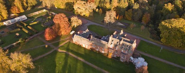 Vogelperspektive, Cringeltie House, Argyll, Schottland - Credit: Cringeltie House