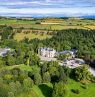 Vogelperspektive, Crossbasket Castle, Glasgow, Schottland, Credit: Crossbasket Castle