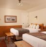 Zimmer mit zwei Queenbetten, Lake Yellowstone Hotel, Yellowstone National Park, Wyoming - Credit: Lake Yellowstone Hotel