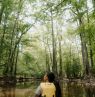 Frau im Kanu im Congaree National Park - Credit: SPCRT