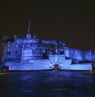 Edingburgh Castle beleuchtet zum St. Andrews Day - Credit: VisitScotland